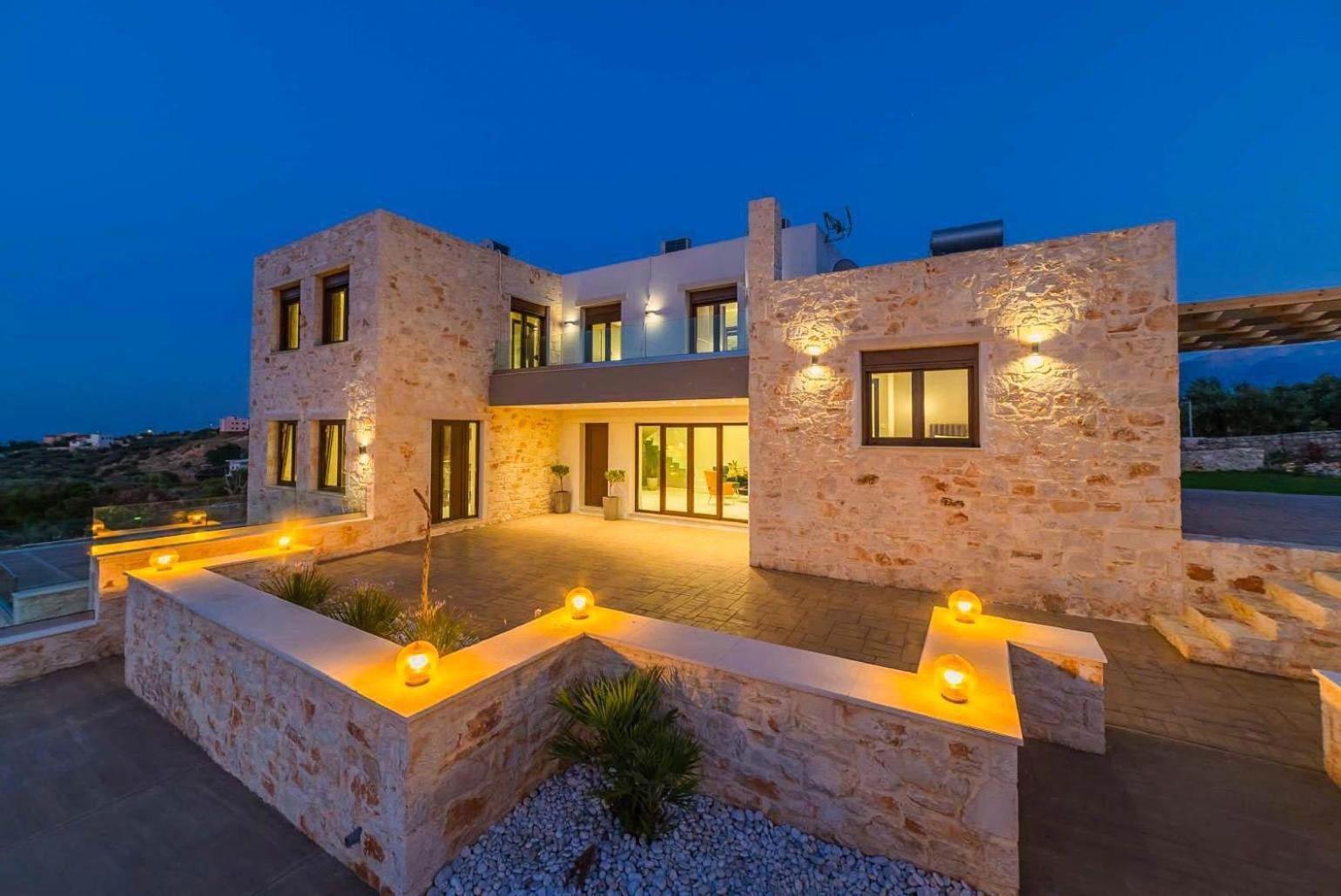 Lulla Villa *